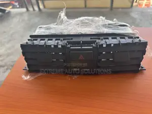 Yaris 2008-2013 \Car Center Dash A/C Outlet \Air Vent