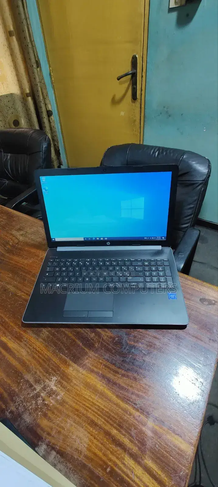 MSI CR70 OM-256FR Ordinateur Portable 17,3 (43,94 cm) Intel Pentium B980 2,4 GHz 500 Go 4096 Mo Intel HD Graphics Windows 8 Noir