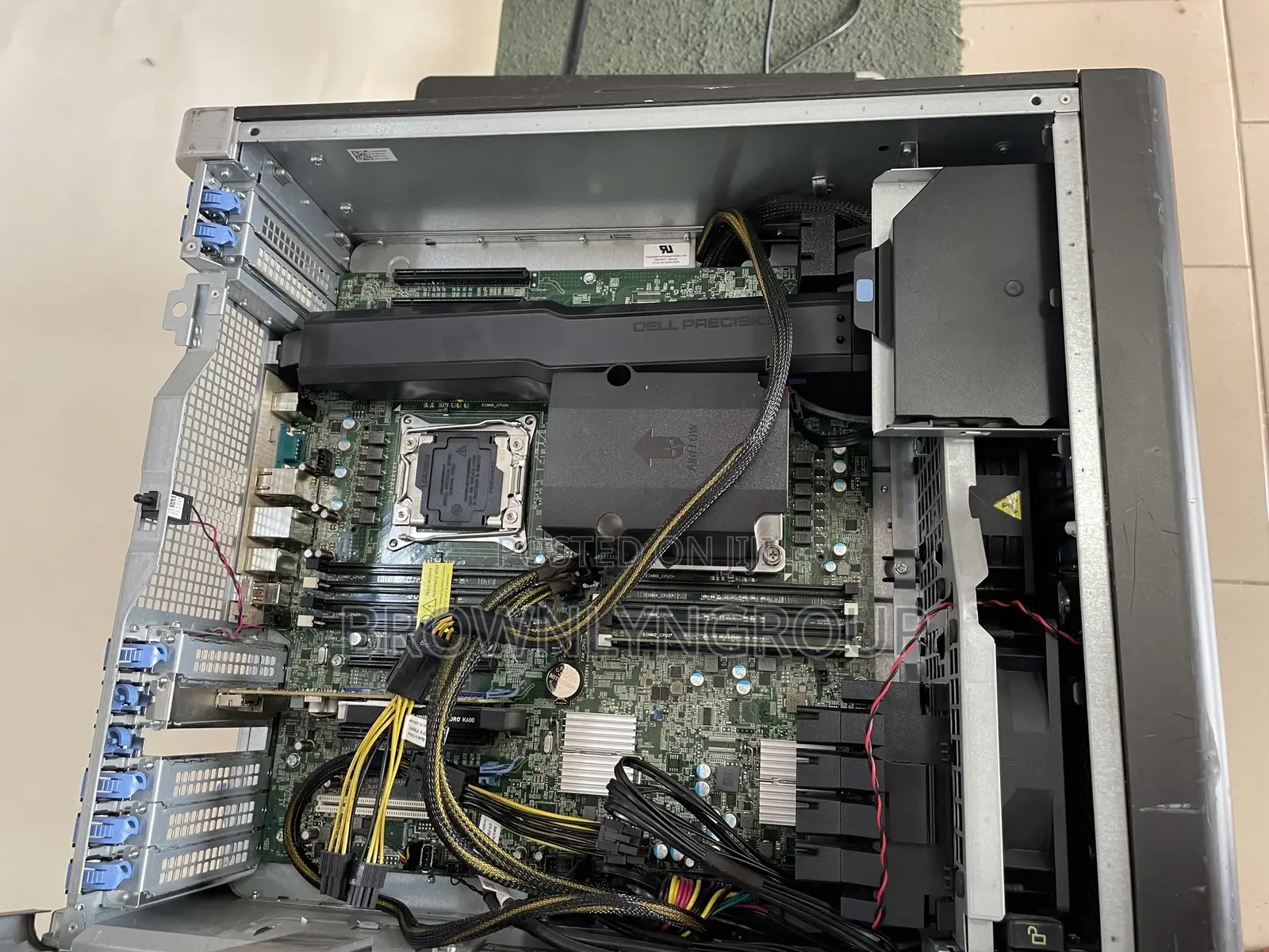 Desktop Computer Dell Precision 7910 64GB Intel Xeon HDD+SSD 2T