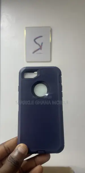 Apple iPhone 7 Wallskin Case