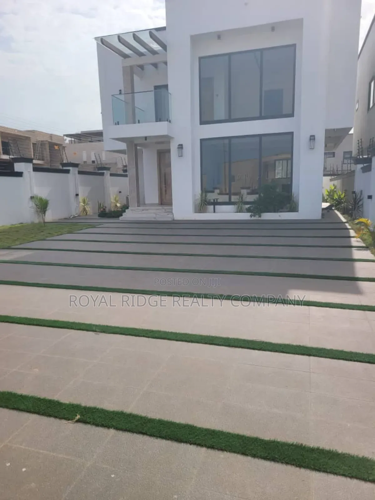 4bdrm House in Tseaddo, Accra Metropolitan for sale
