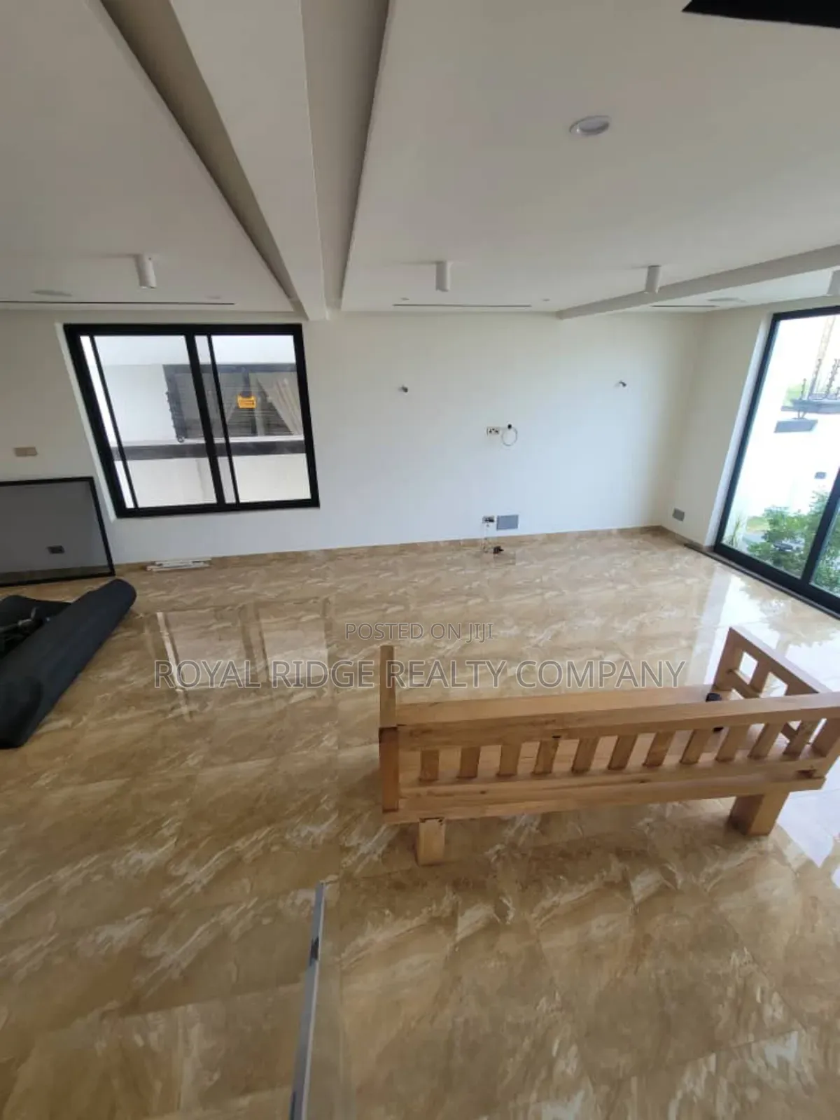 4bdrm House in Tseaddo, Accra Metropolitan for sale