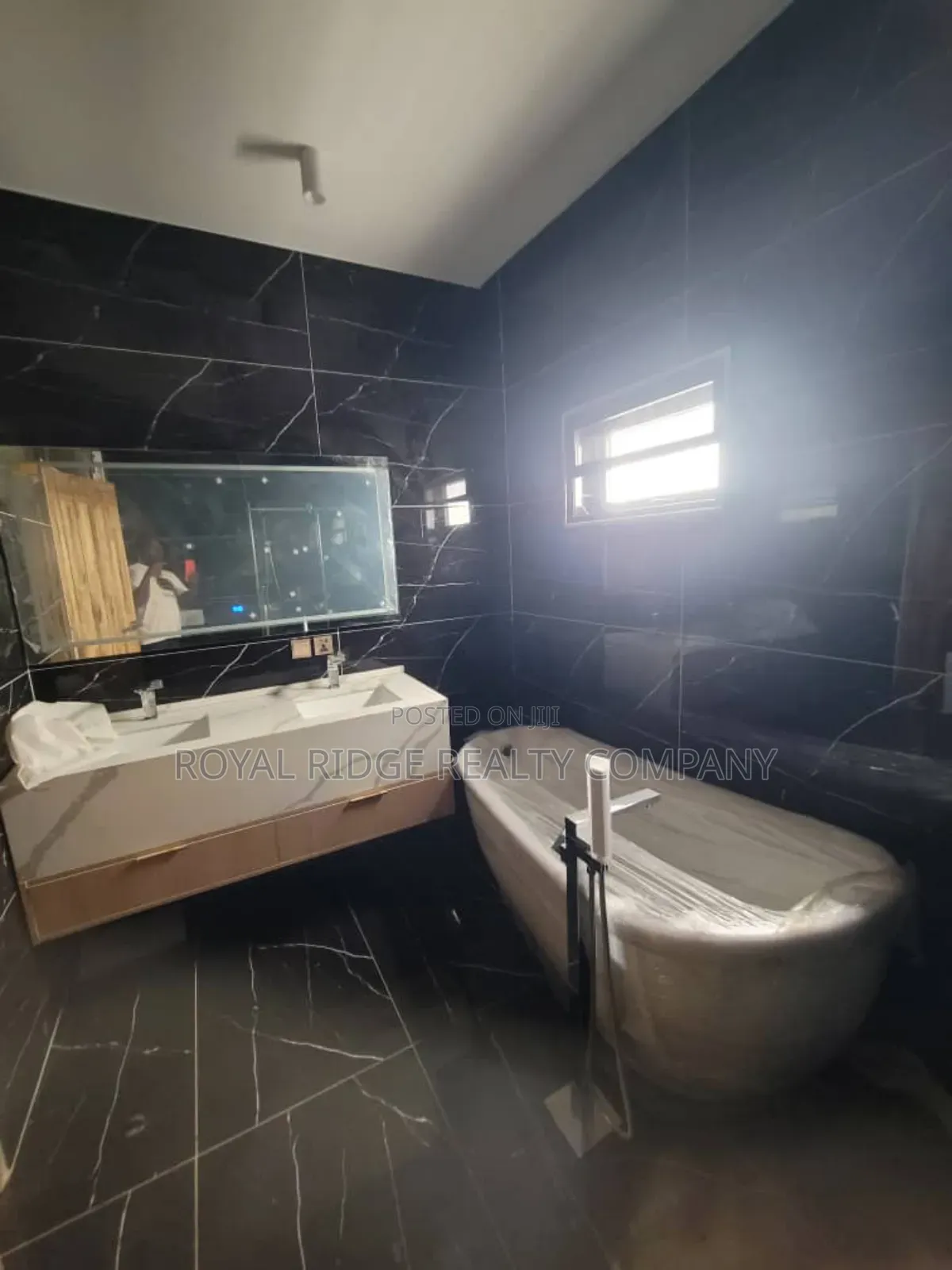 4bdrm House in Tseaddo, Accra Metropolitan for sale