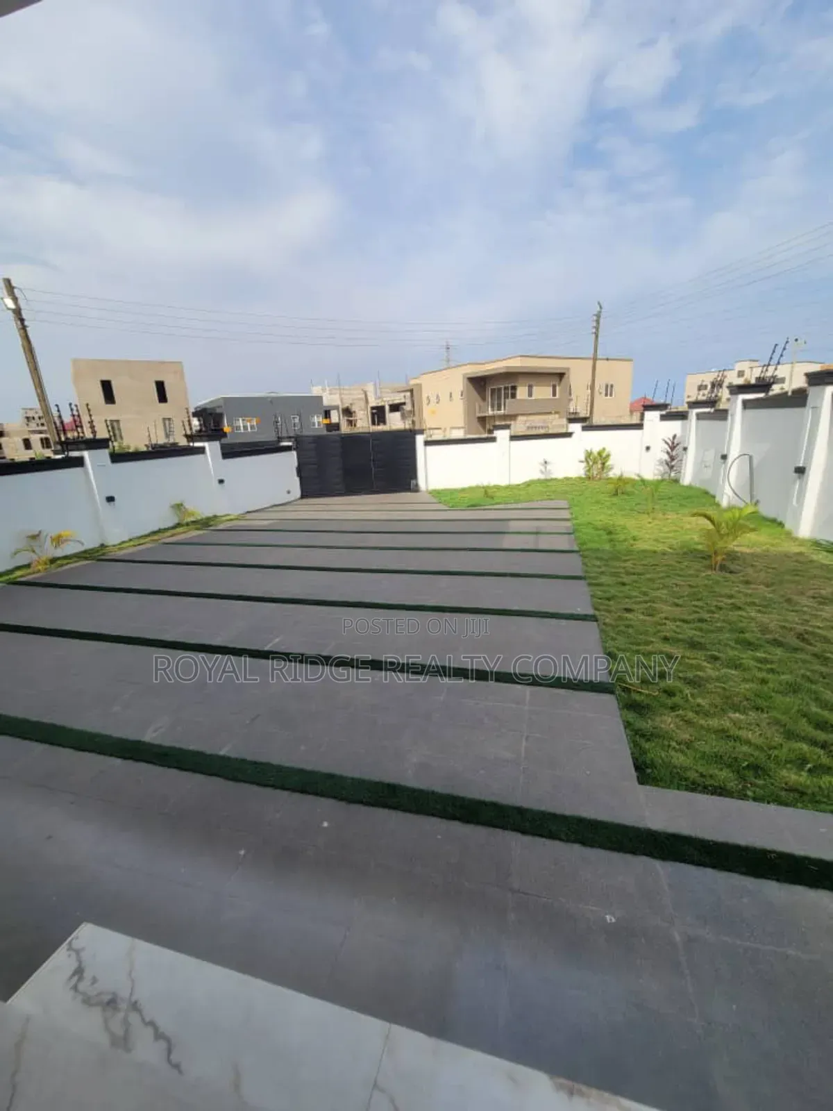 4bdrm House in Tseaddo, Accra Metropolitan for sale