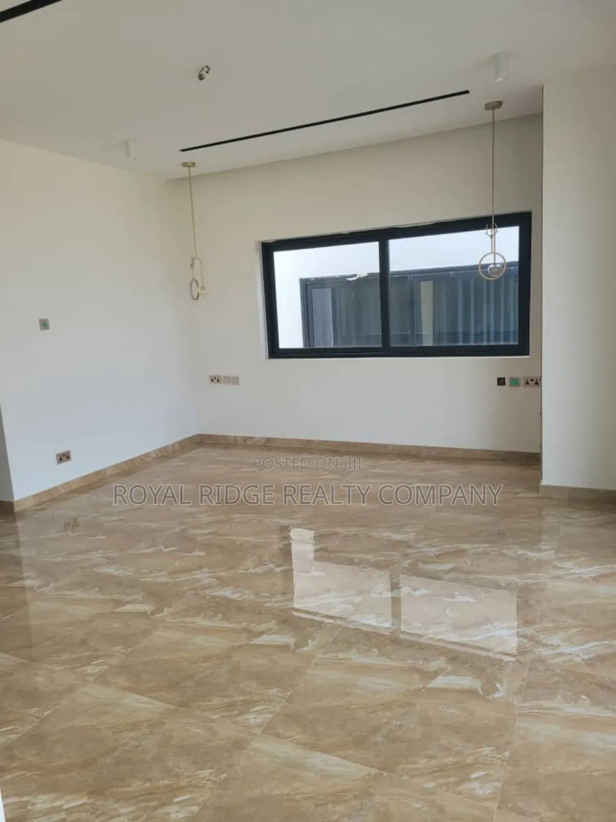 4bdrm House in Tseaddo, Accra Metropolitan for sale