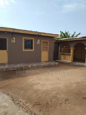 1bdrm House in Dansoman Last Top for rent