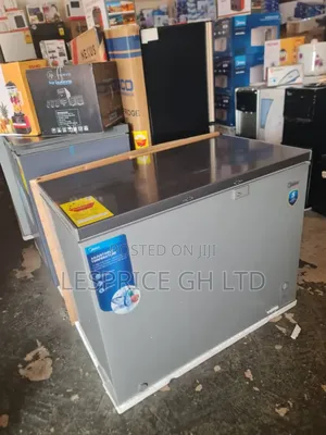 Massive 294l Midea Chest Freezer