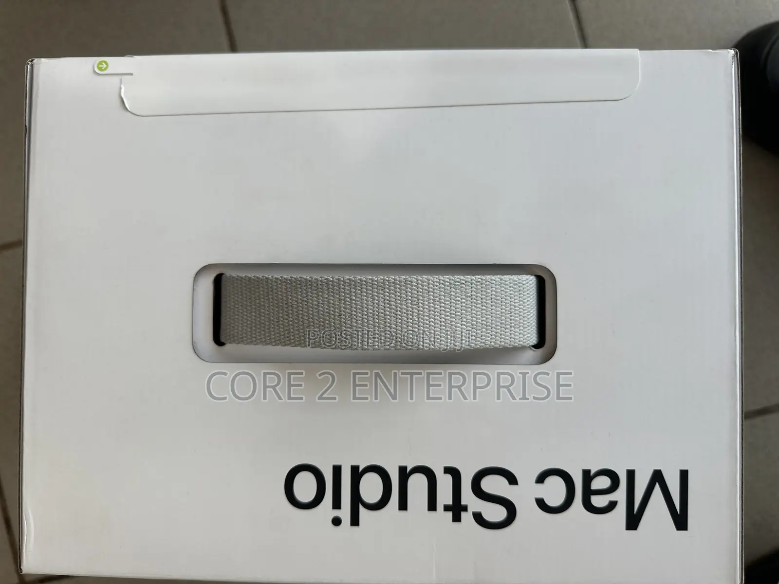New Server 64GB Apple M2 Ultra SSD 1T
