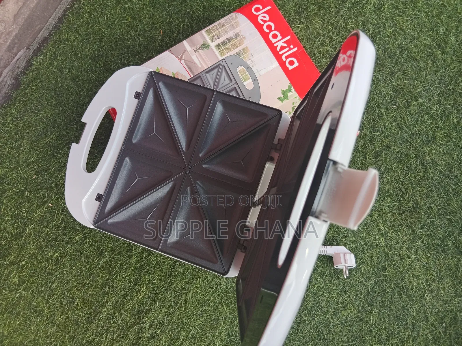 Gorgeous Decakila 1200w Sandwich Breakfast System