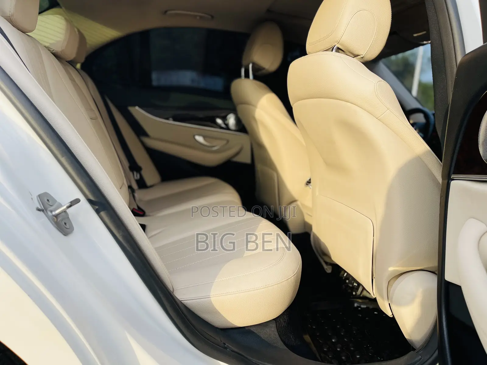 Mercedes-Benz E300 2018 White