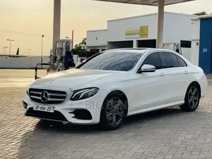 Mercedes-Benz E300 2018 White