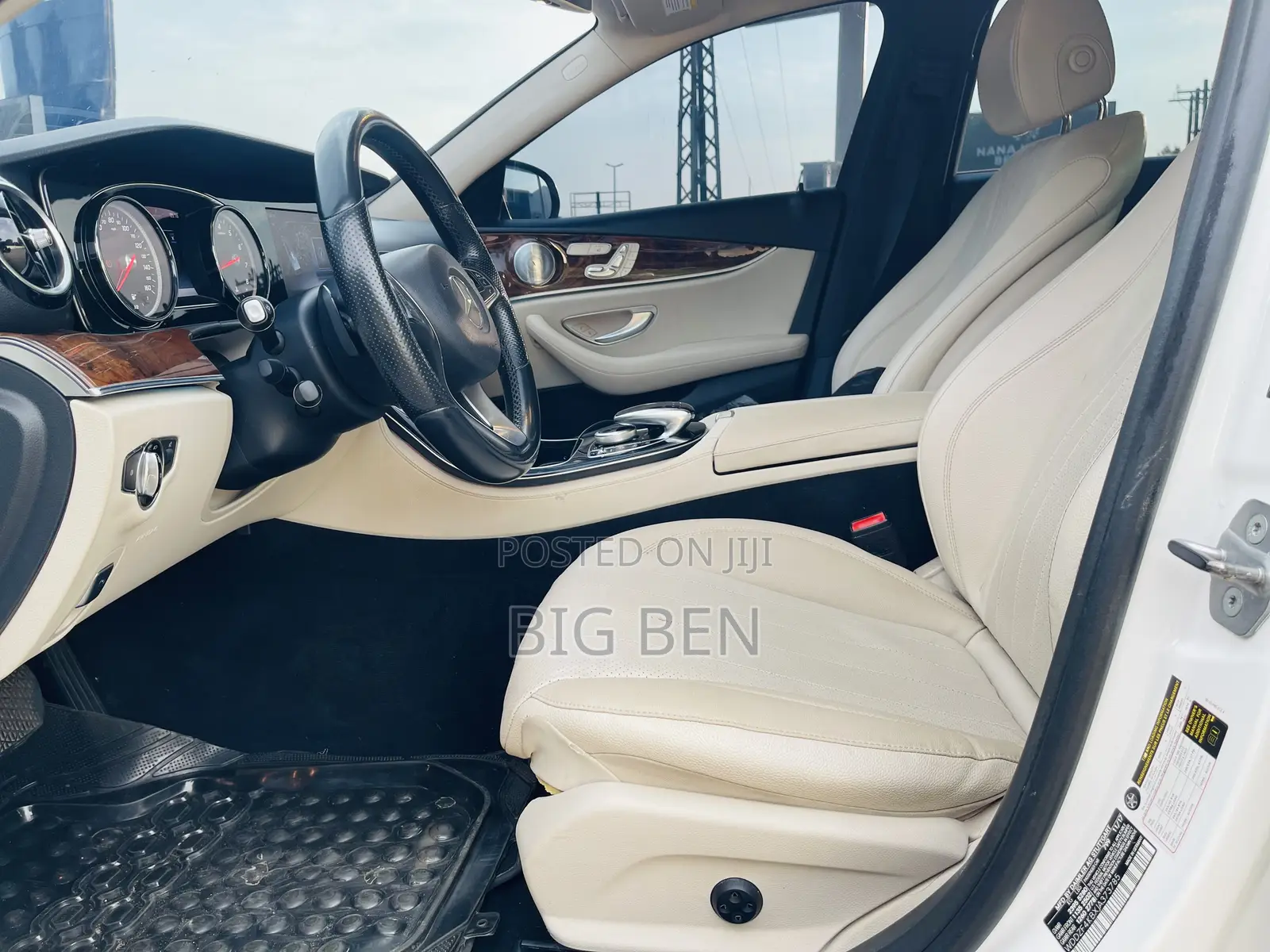 Mercedes-Benz E300 2018 White