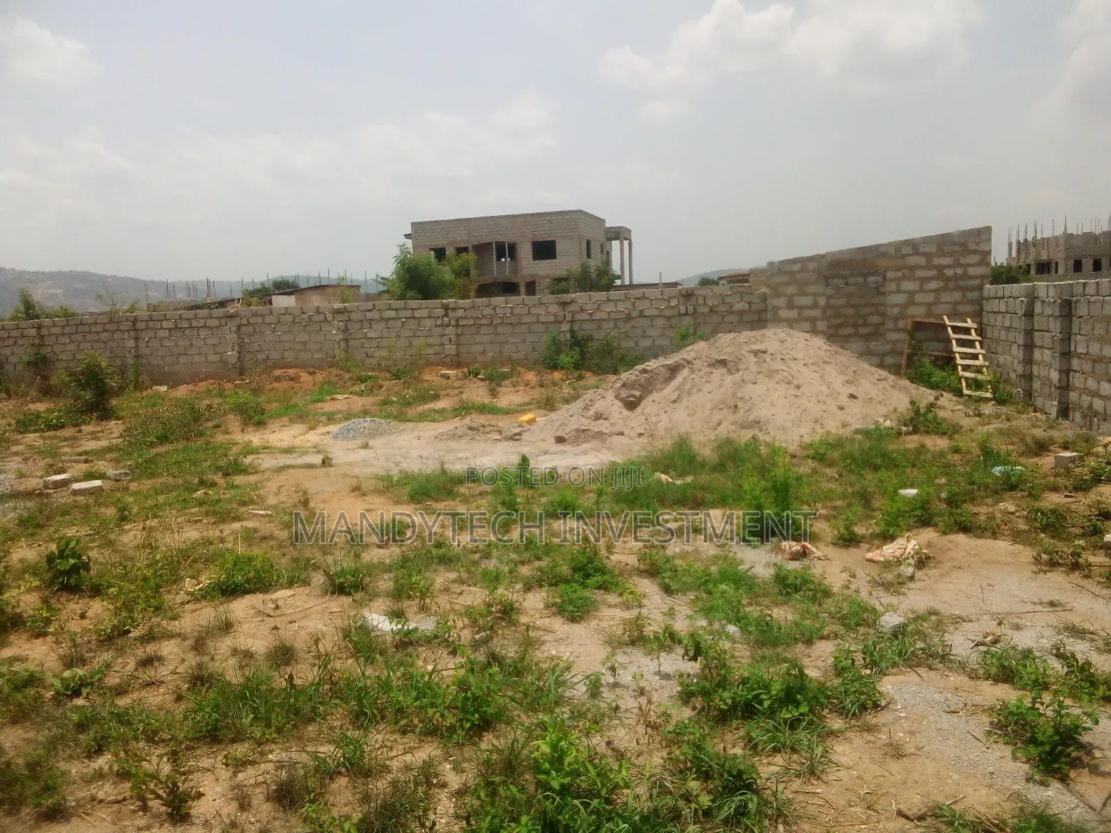 First Choice Lands at Oyarifa