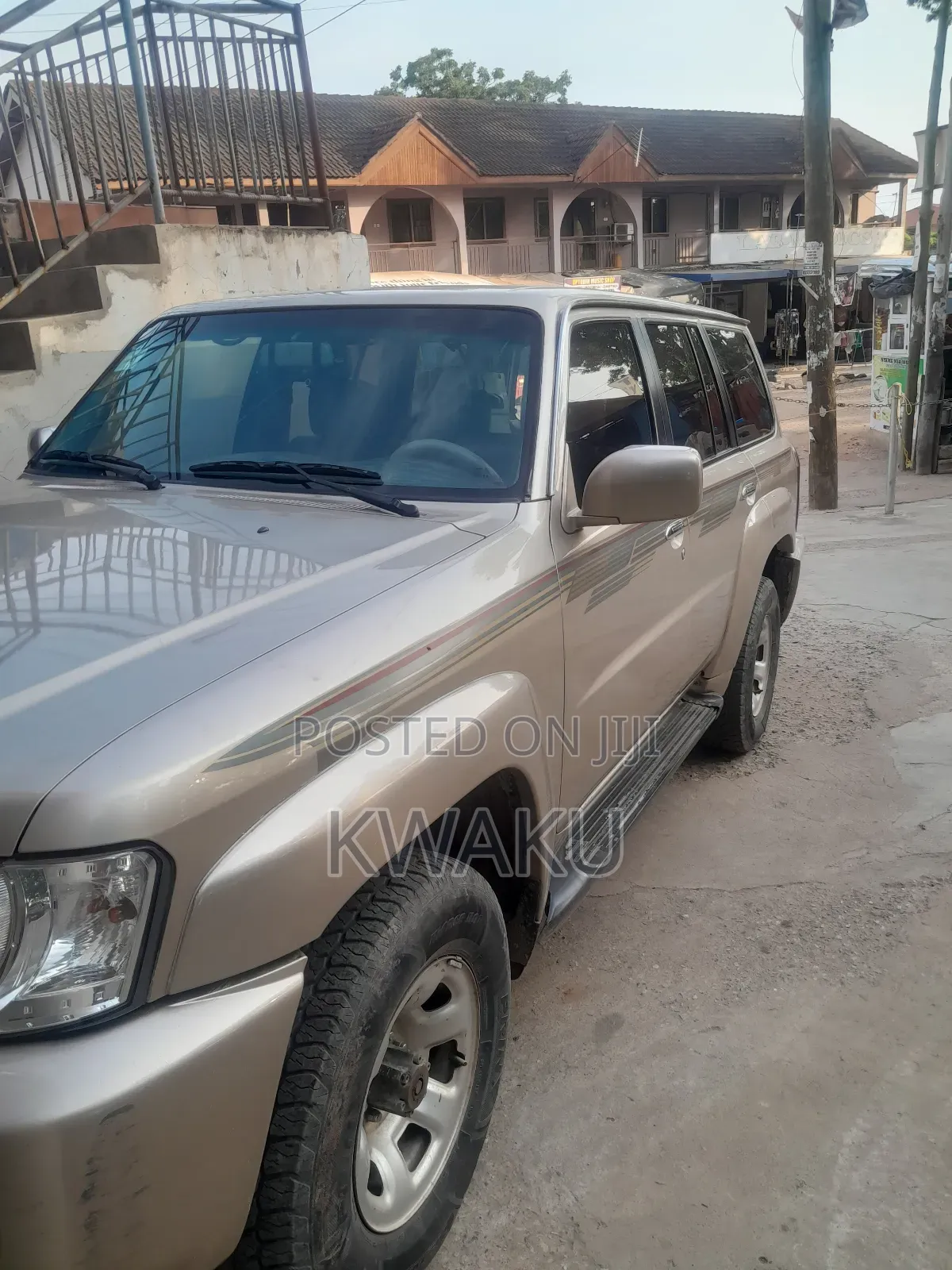 Nissan Patrol 2012