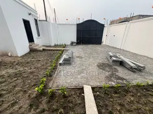 4bdrm House in Charclem Ventures, Accra Metropolitan for sale