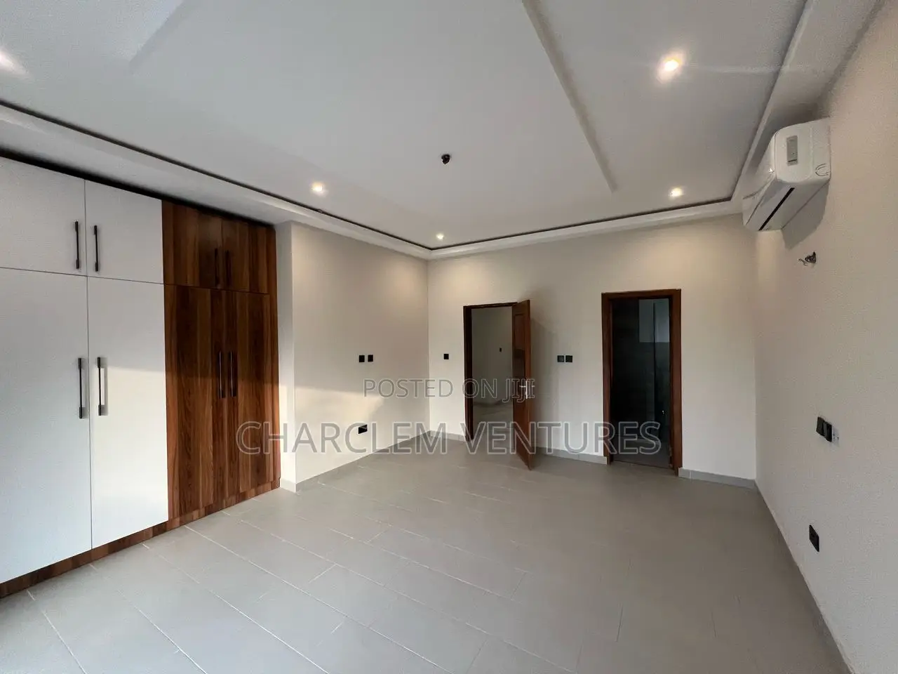 3bdrm Townhouse/Terrace in Charclem Ventures, Tema Metropolitan