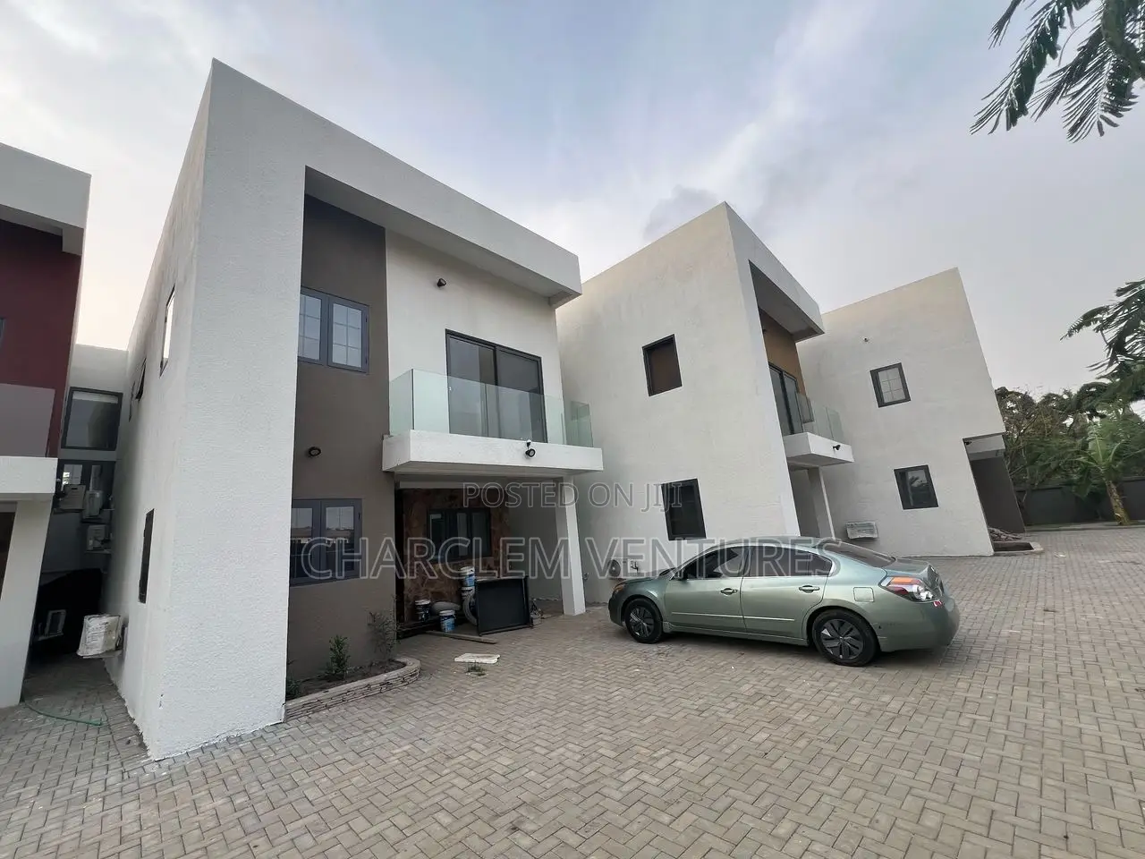 3bdrm Townhouse/Terrace in Charclem Ventures, Tema Metropolitan