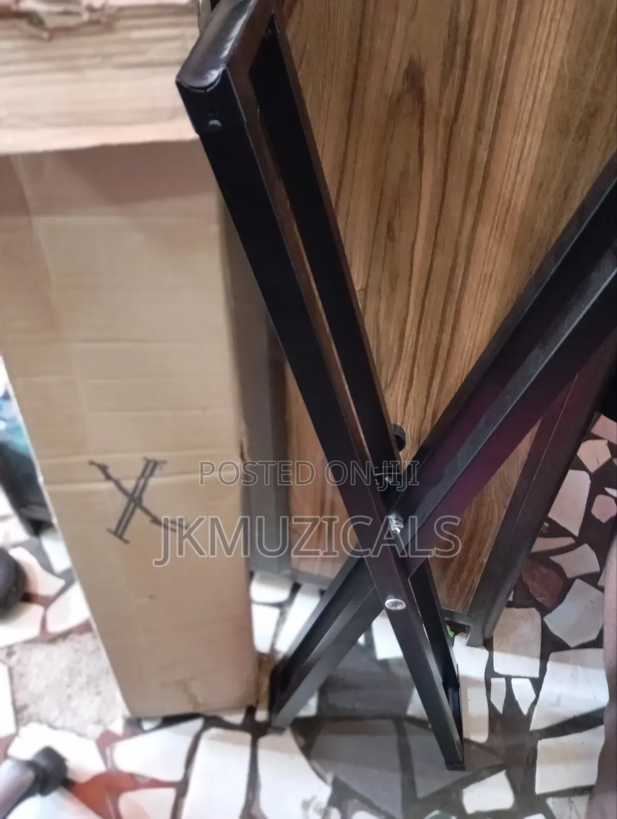 Keyboard Stand_ Piano Stand/ Already Fixed in Box