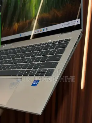 Laptop HP EliteBook X360 1030 G8 16GB Intel Core I7 SSD 512GB