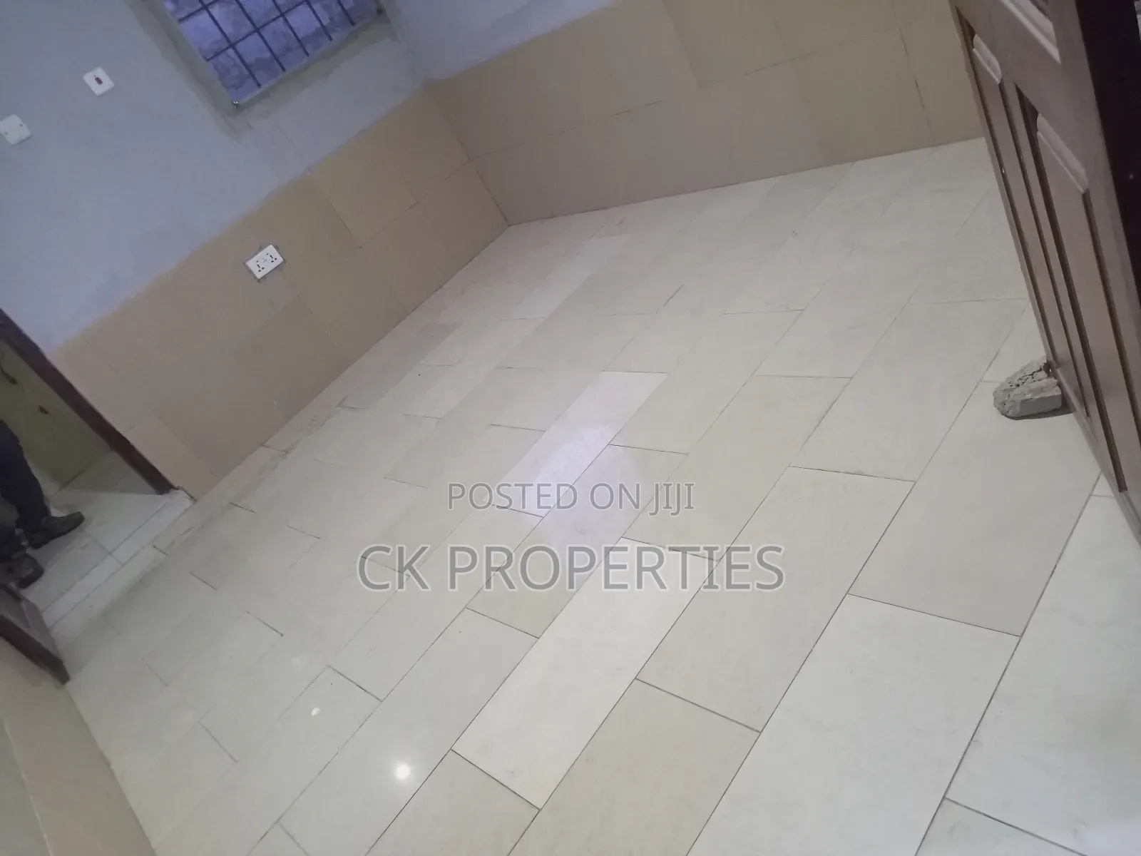 Mini Flat in Haatso for rent