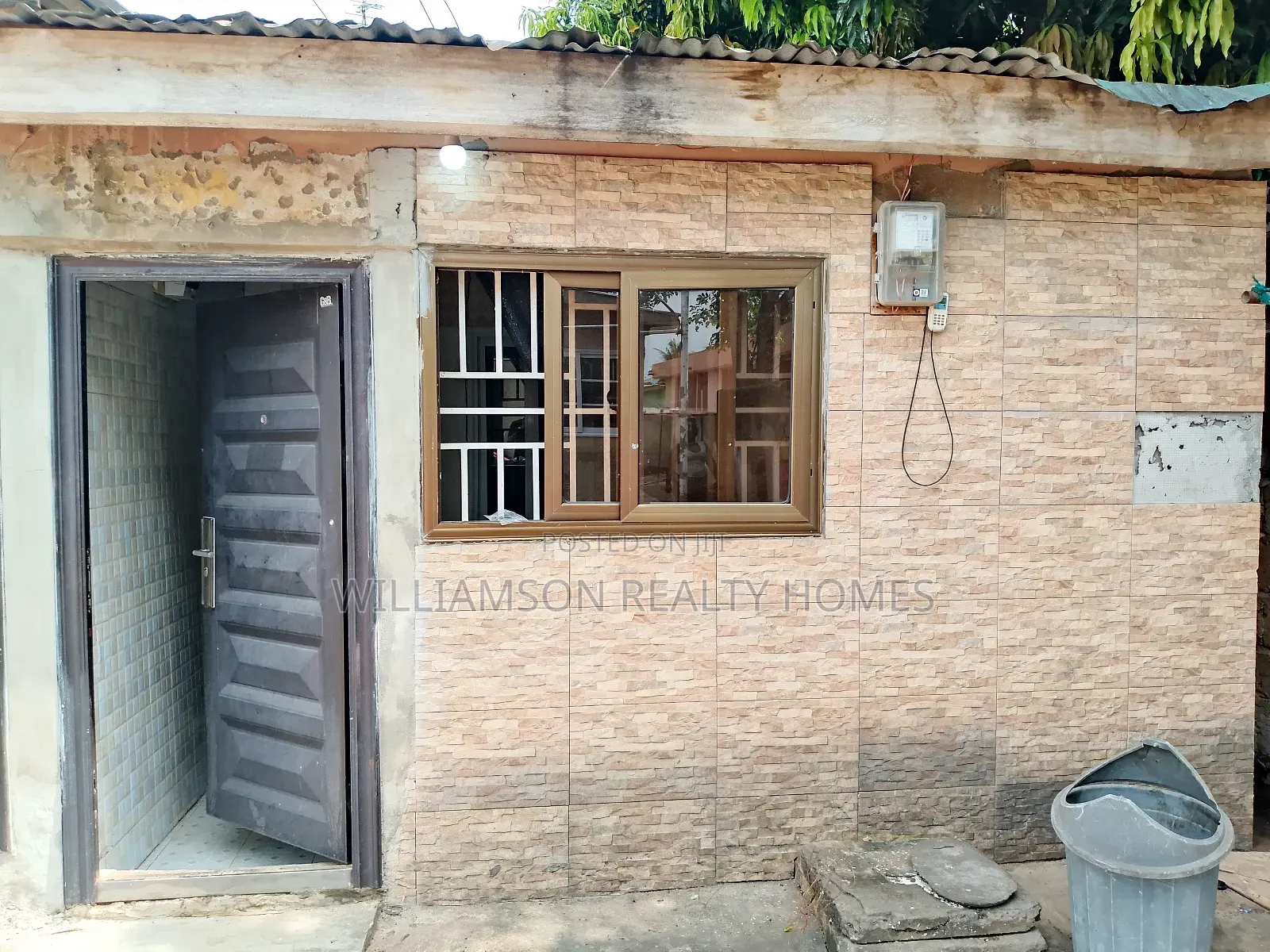 1bdrm Apartment in Community 18 Area, Spintex for rent