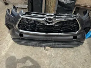 Highlander 2020 Front Bumper
