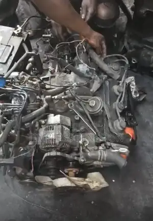 Mitsubishi Mini Cab Carburetor Engine