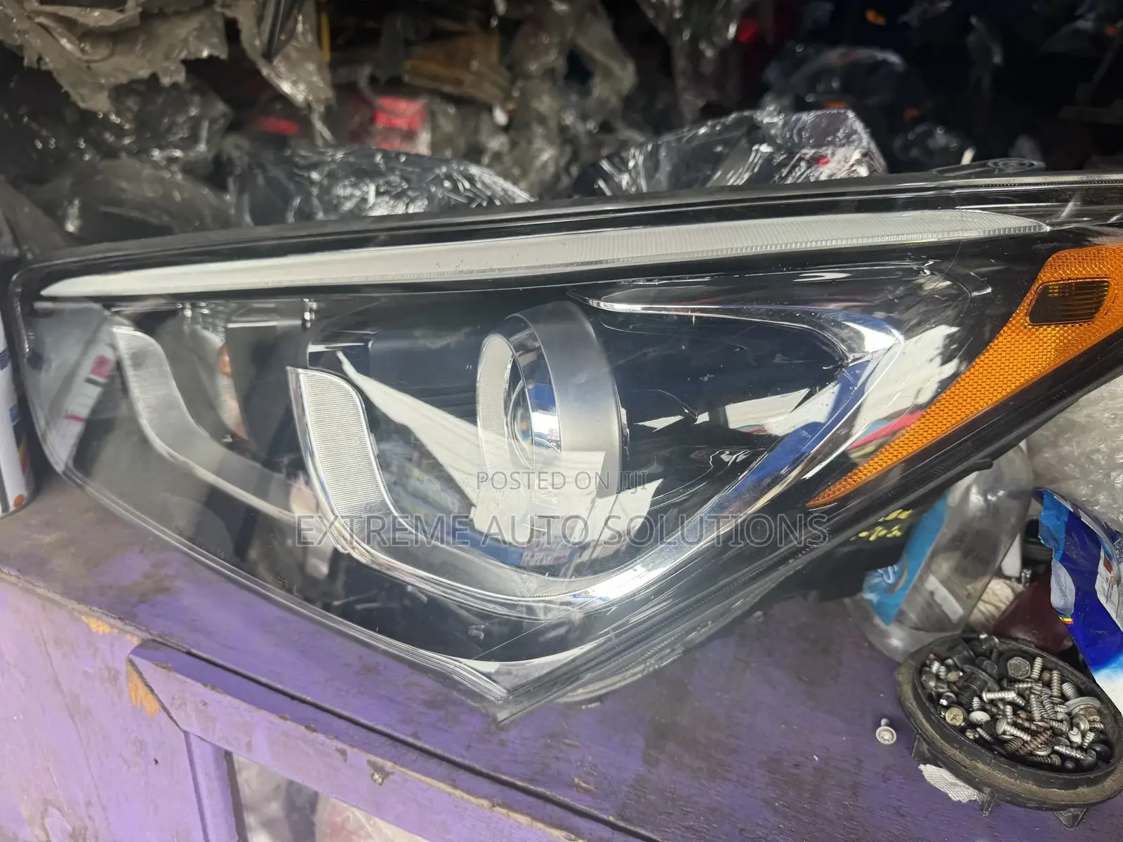 Hyundai Santafe 2018 Headlight