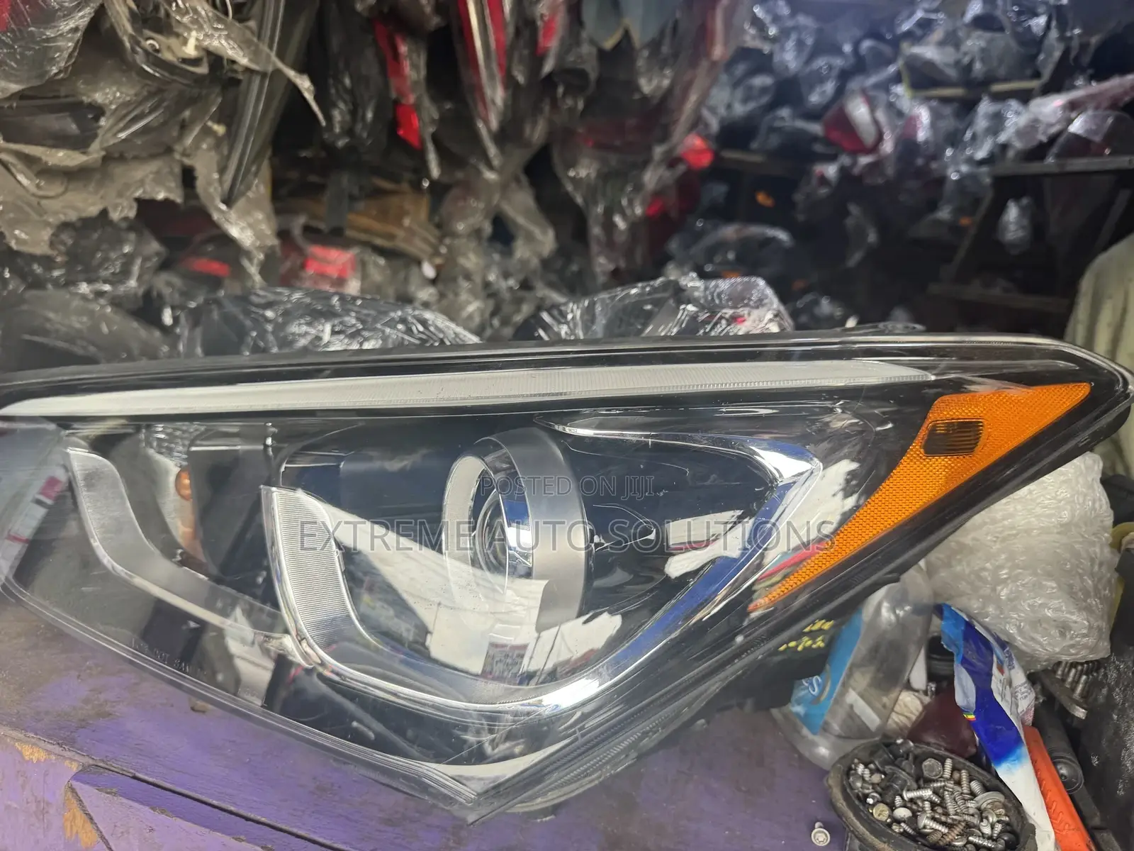 Hyundai Santafe 2018 Headlight
