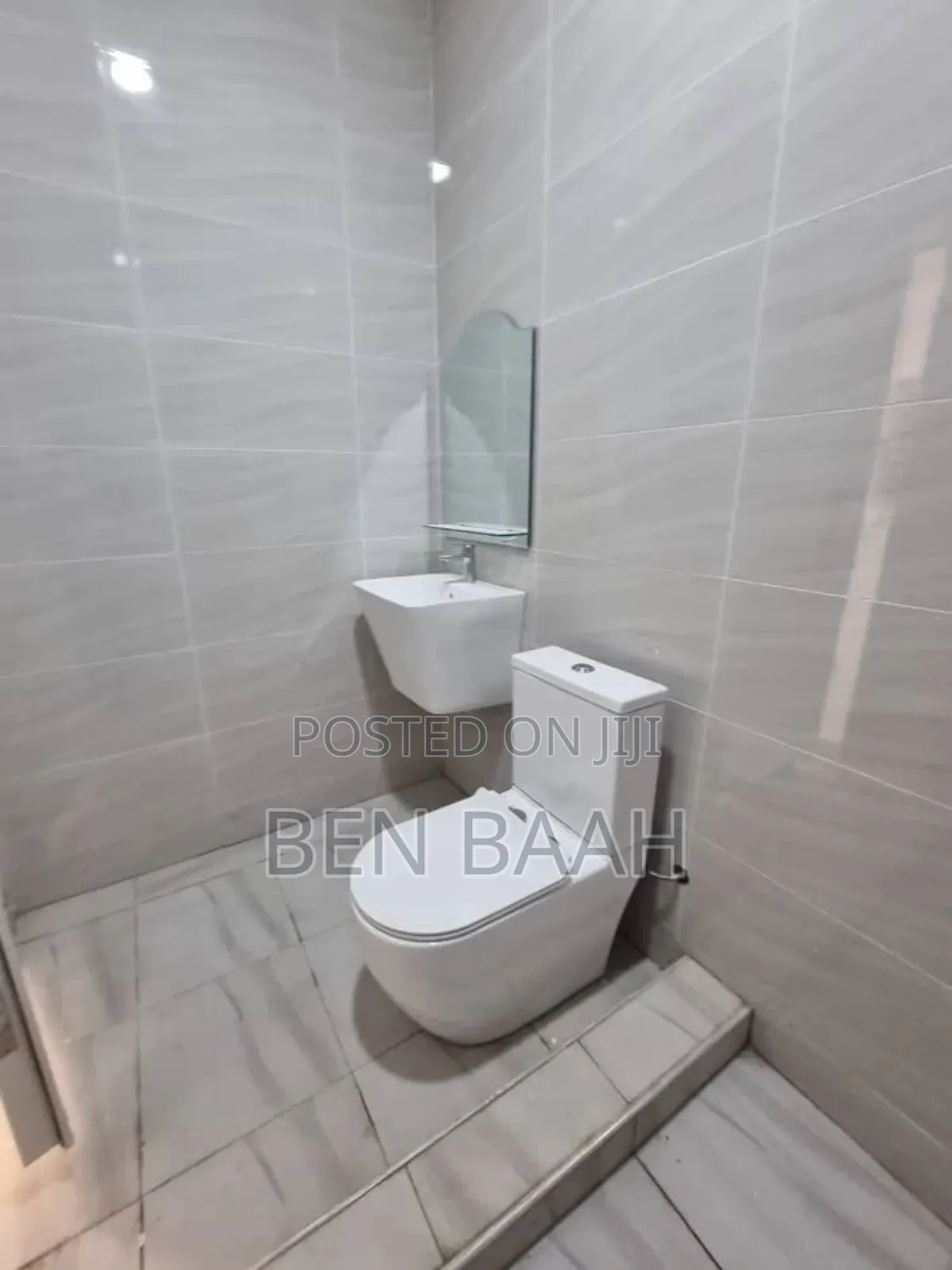 2bdrm Farm House in Ben Properties, Ashomang Estate for sale