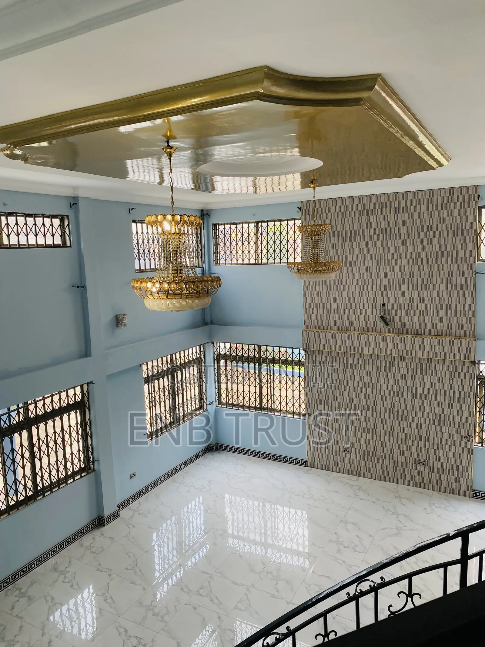9bdrm House in Kwabenya, Ga East Municipal for sale