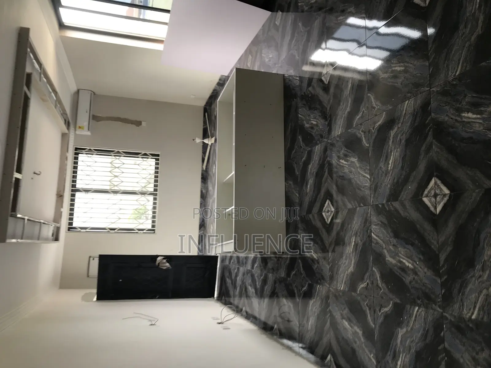 1bdrm Apartment in Accra Mall Area, East Legon for sale