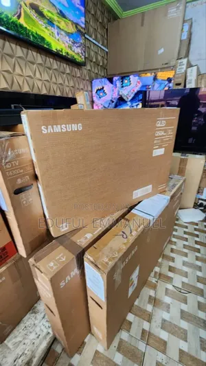Samsung 32" Class Qled Uhd Smart Apple Airplay Alexa T2s2