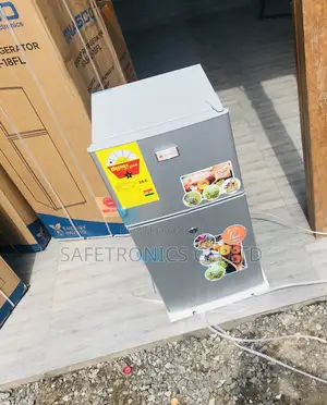 Fabulous Galaxy Topfreezer 90 Liters Singledoor Tabletop