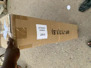 Heavy Duty Tripod 717 (1.8)