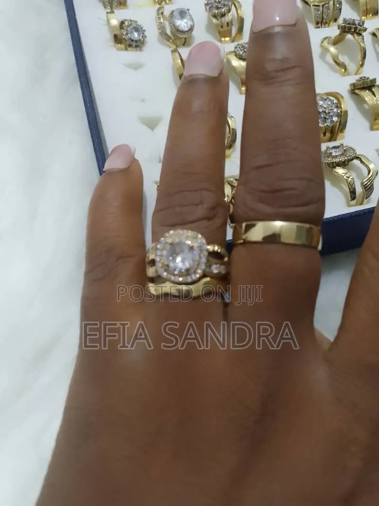 Quality Gold Dust Set Avialable