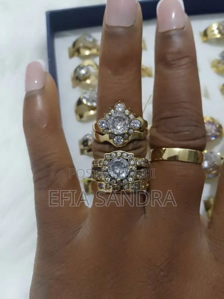 Quality Gold Dust Ring Set Avialable in Stock