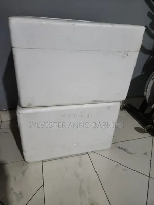 Styrofoam Containers and Polystyrene Sheets