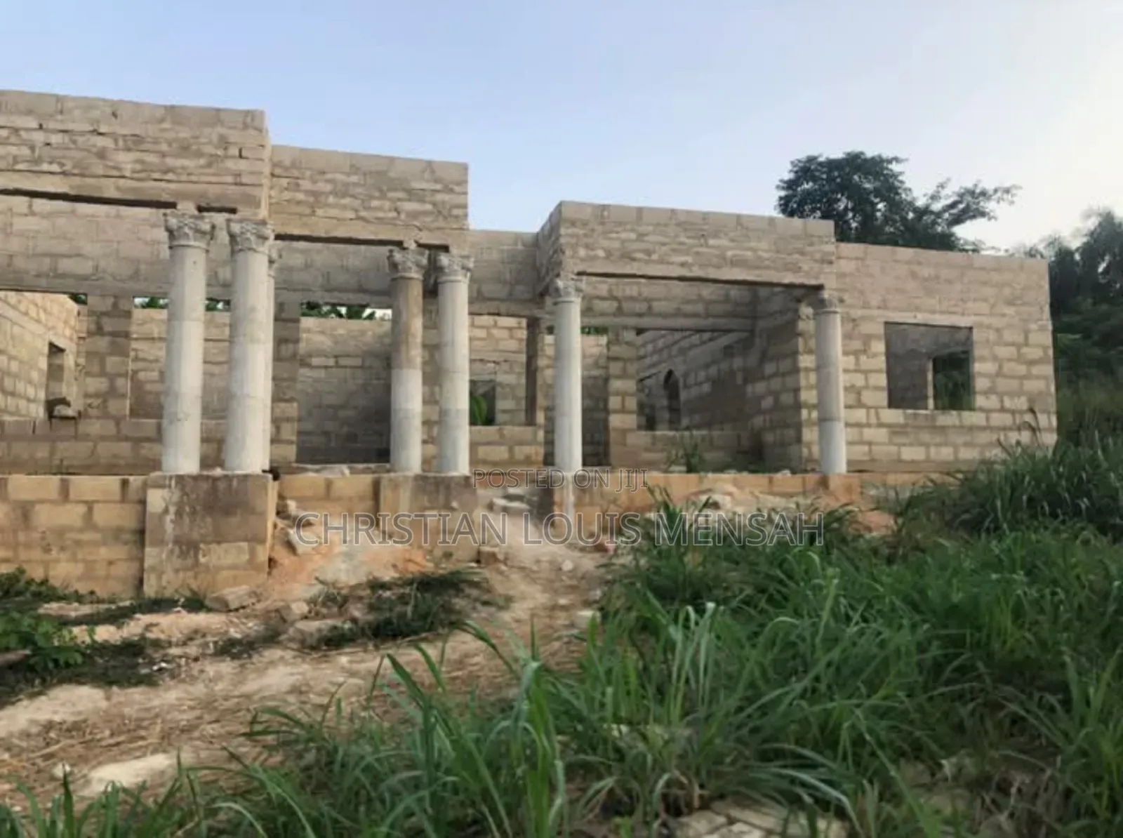 5 Bedrooms House at Adagya