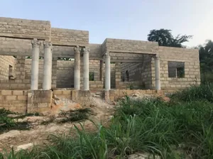 5 Bedrooms House at Adagya
