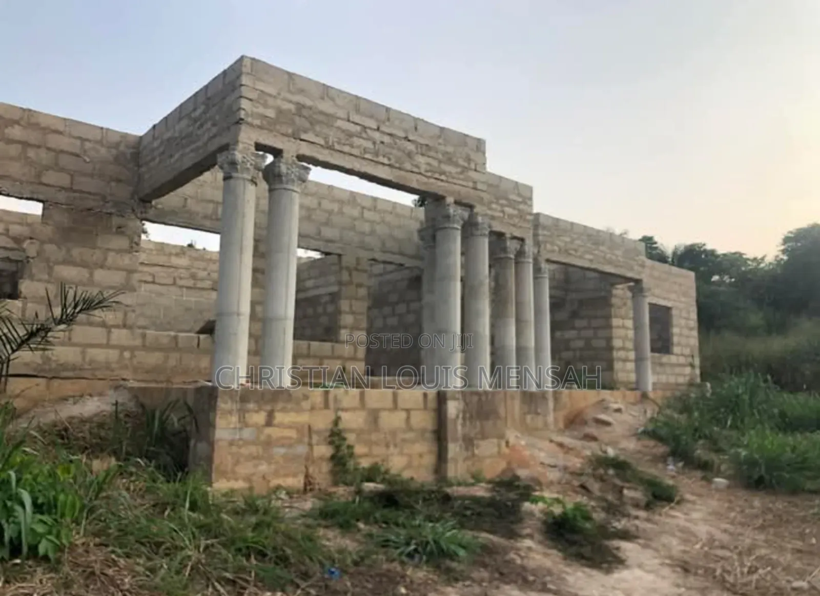 5 Bedrooms House at Adagya
