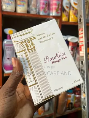 Bakarat Perfume