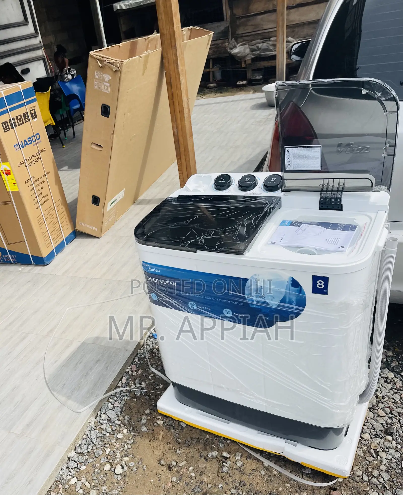 Shop Wonderful Midea 8kg Semi-Auto Washing Machine.