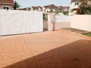 3bdrm House in Adenta for rent