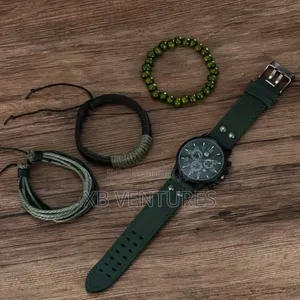 1pc Round Calendar Quartz Watch for Men 3pcs Bracelets Set