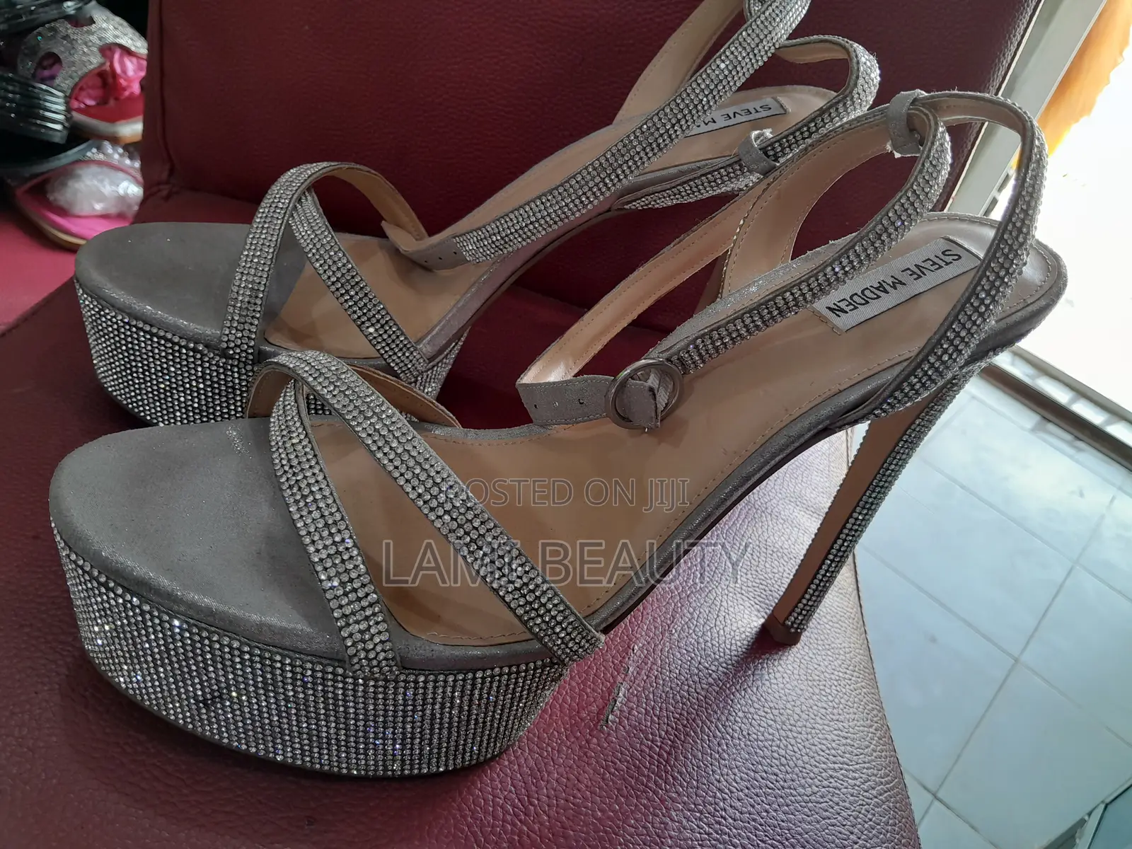 Silver Stones Plat Form Heel