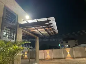 Cantilever Pergola