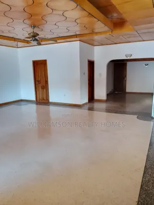 4bdrm House in Community 18 Area, Spintex for sale