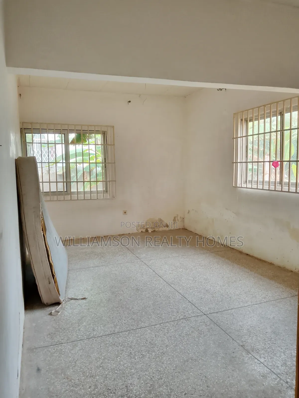 4bdrm House in Community 18 Area, Spintex for sale