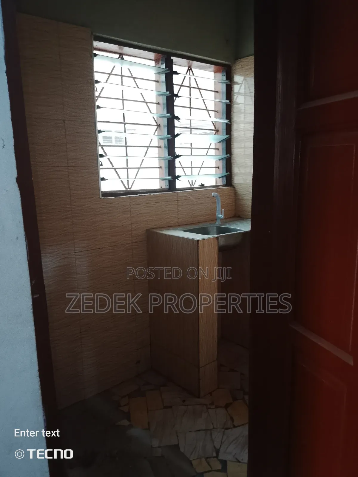 1bdrm Apartment in Zedek Properties, Ashomang Estate for rent